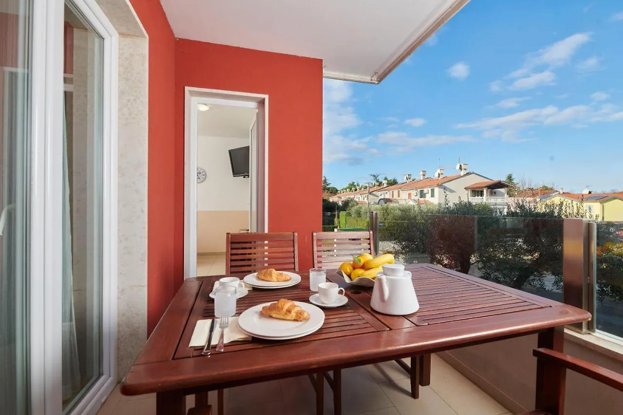 Villa Ax Umag Apartment